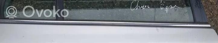 Chevrolet Epica Galinių durų stiklo apdaila 