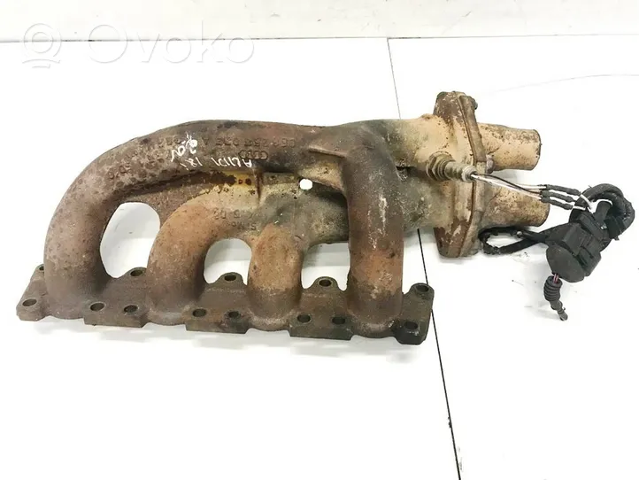 Audi A4 S4 B5 8D Exhaust manifold 058253033A