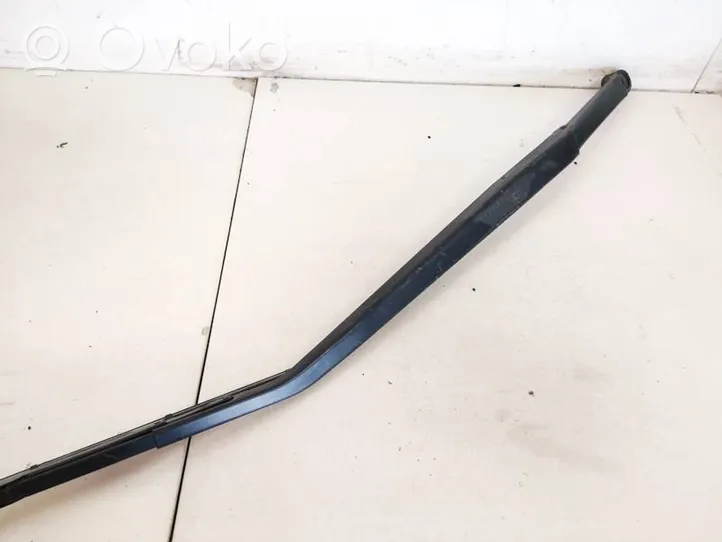 Toyota Previa (XR30, XR40) II Front wiper blade arm 