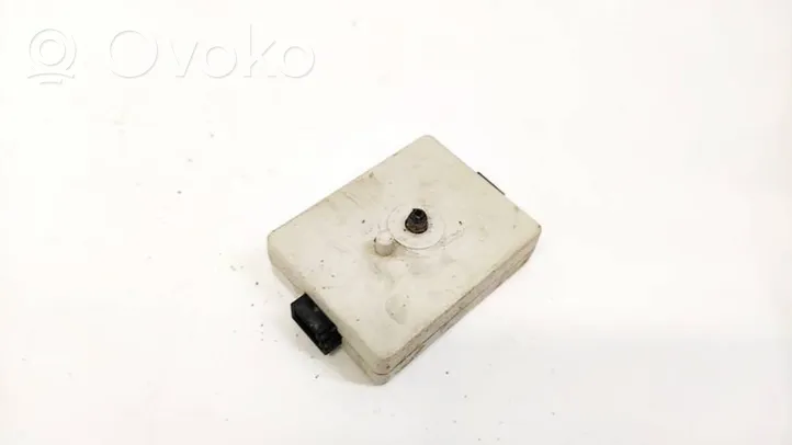 BMW 3 E90 E91 Antenas vadības bloks 911062103