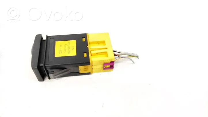 Audi A4 S4 B5 8D Fog light switch 4D0941563