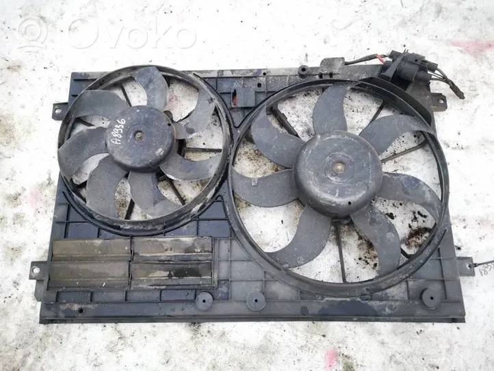 Volkswagen PASSAT B6 Radiator cooling fan shroud 1k0121205g