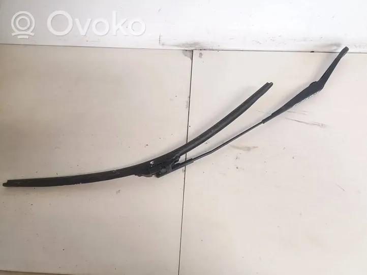 Ford Focus Front wiper blade arm 4m5117526ad