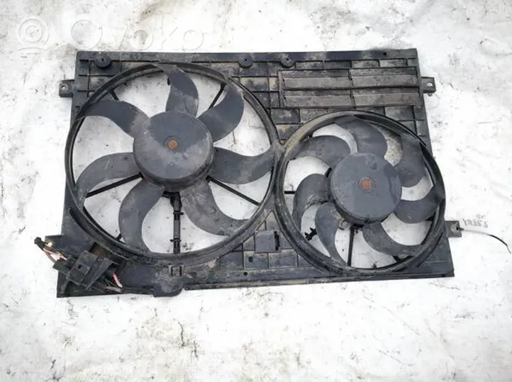 Volkswagen PASSAT B6 Radiator cooling fan shroud 1k0121205