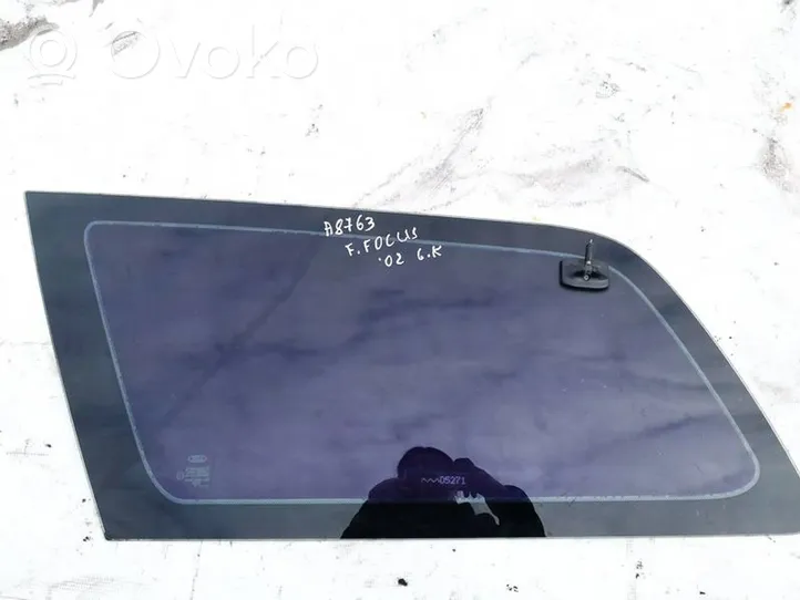 Ford Focus Rear side window/glass 