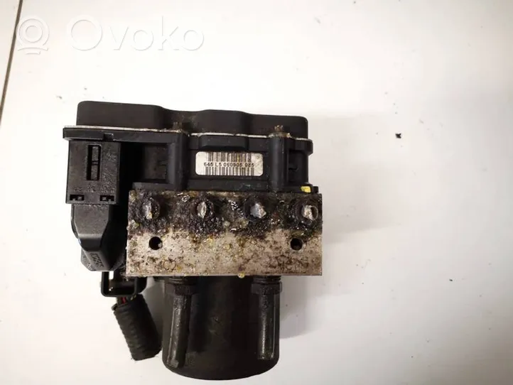 Toyota Corolla Verso AR10 ABS bloks 0265950412