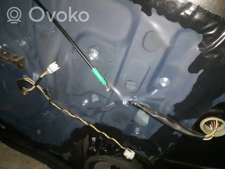 Toyota Corolla Verso AR10 Elektryczny podnośnik szyby drzwi bocznych / przesuwnych 