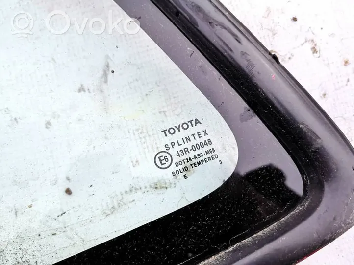 Toyota Corolla E120 E130 Takasivuikkuna/-lasi 