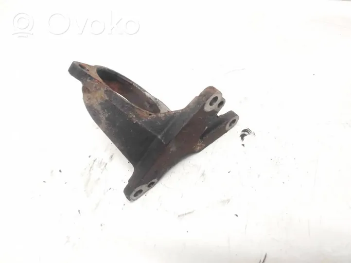 Toyota Verso Support, suspension du moteur 