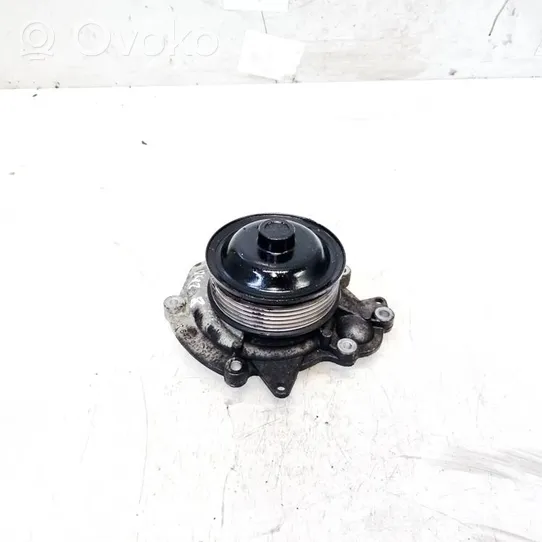 Mercedes-Benz CLS C219 Water pump 6422010410