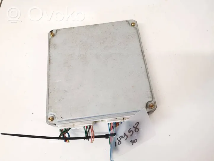 Nissan Primera Calculateur moteur ECU 23710au605