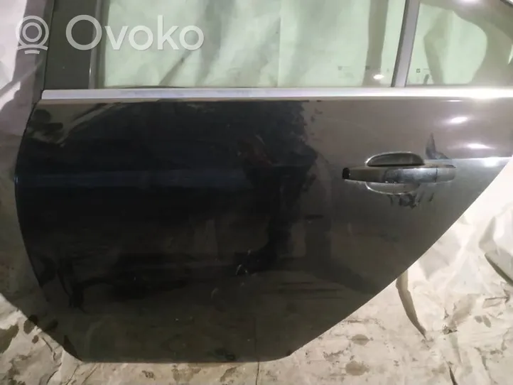 Opel Insignia A Rear door juodos