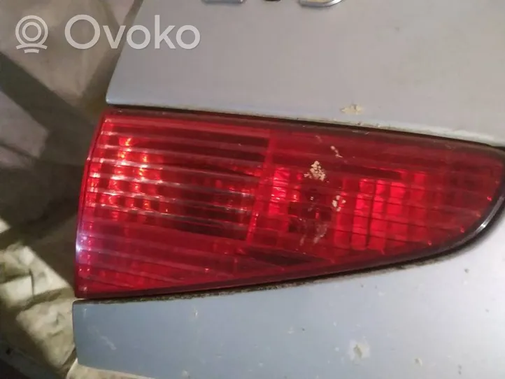 Peugeot 607 Takaluukun takavalot 