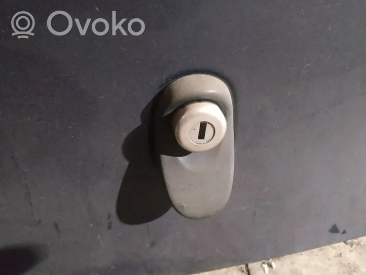 Toyota Yaris Tailgate exterior lock 