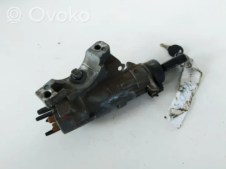 Volkswagen Polo Verrouillage de commutateur d'allumage 4b0905851