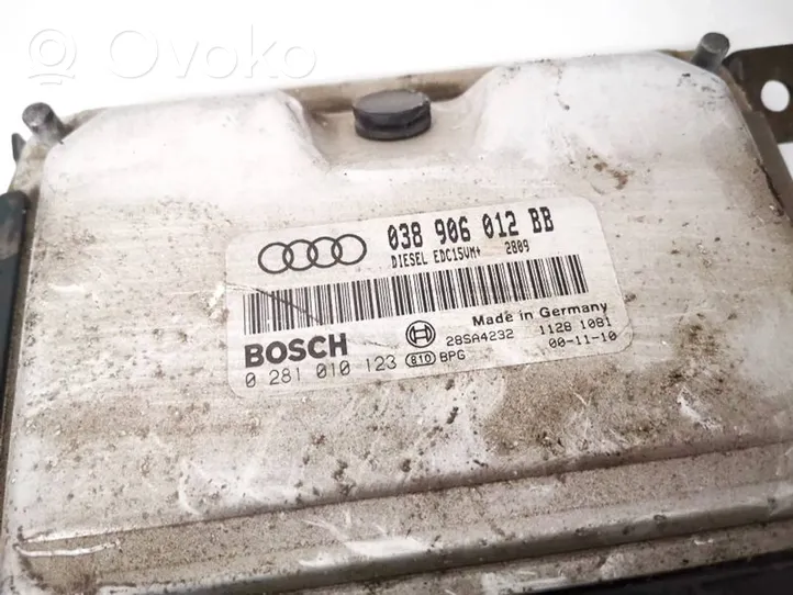 Audi A3 S3 8L Sterownik / Moduł ECU 038906012bb