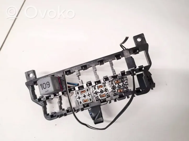 Audi A3 S3 8L Fuse box set 8d0937503e