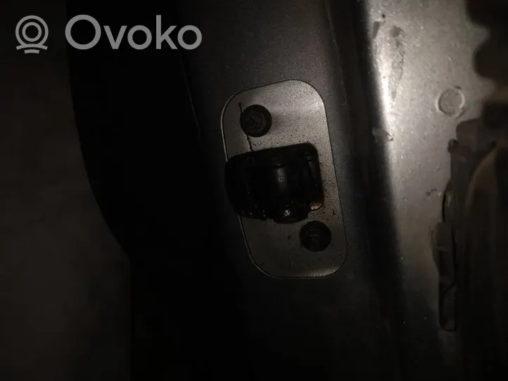 Volvo S40 Priekinių durų atvėrimo ribotuvas 