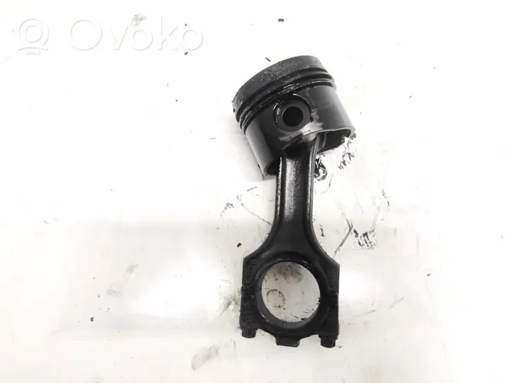 BMW 5 E39 Piston with connecting rod 