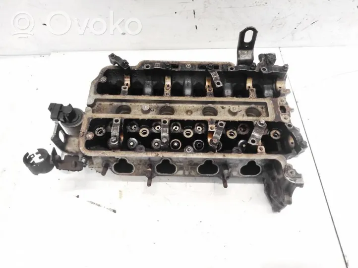 Opel Corsa C Głowica silnika 90400234