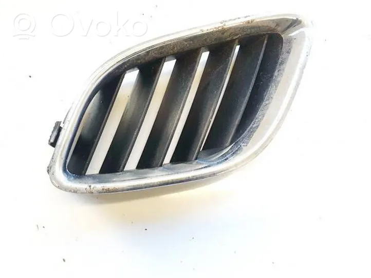 Saab 9-5 Atrapa chłodnicy / Grill 5336185RH