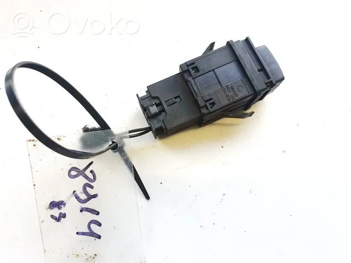 Skoda Superb B5 (3U) Interruptor de encendido/apagado del airbag de pasajero 3u0919235a