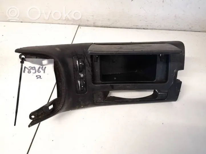 Toyota Avensis T250 Inne części wnętrza samochodu 5880505010