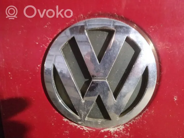 Volkswagen Caddy Mostrina con logo/emblema della casa automobilistica 