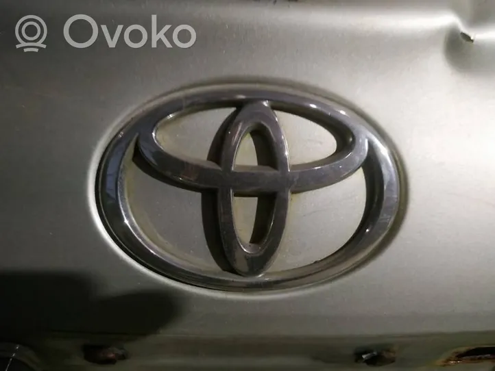 Toyota Avensis T250 Logotipo/insignia/emblema del fabricante 
