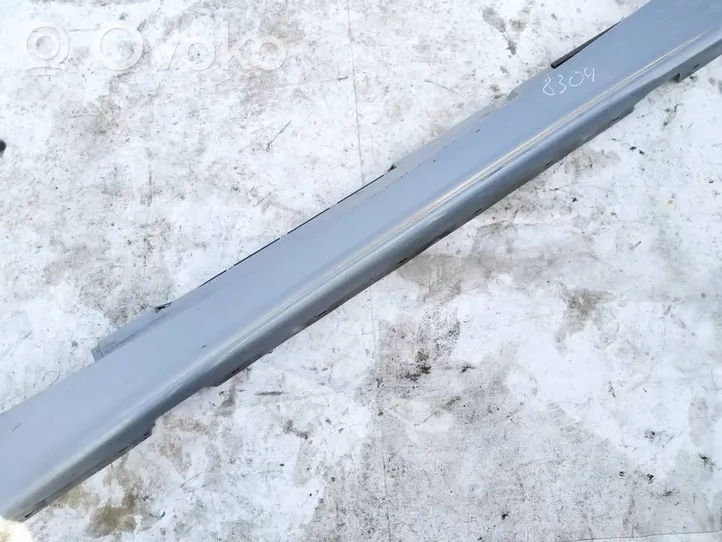 Toyota Avensis T220 Sill 871007545