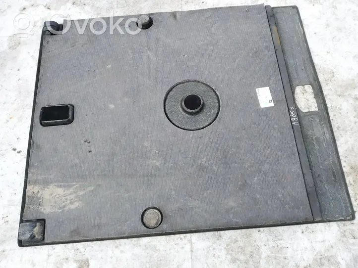 Opel Vectra C Doublure de coffre arrière, tapis de sol 000134395z