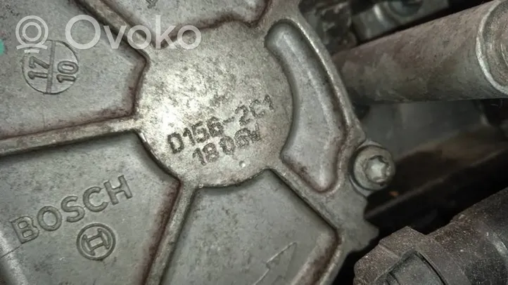 Peugeot 5008 Pompa podciśnienia D1562C1