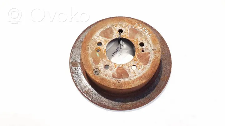 Hyundai Santa Fe Rear brake disc neventiliuojamas