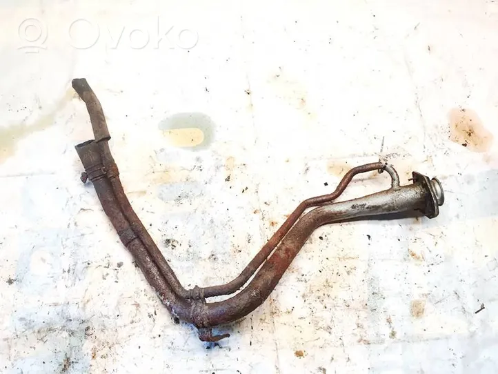 Hyundai i30 Fuel tank filler neck pipe 