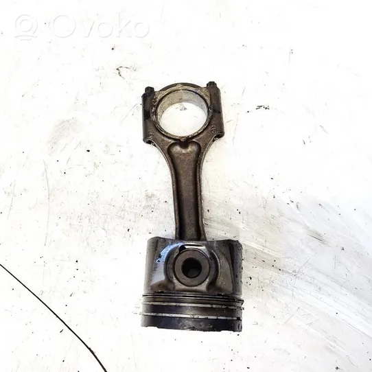 Opel Zafira A Piston with connecting rod 