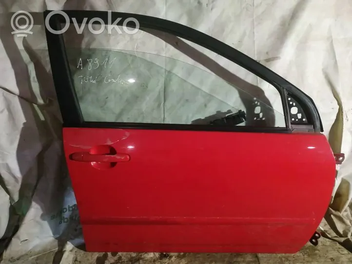 Toyota Corolla E120 E130 Etuovi raudonos