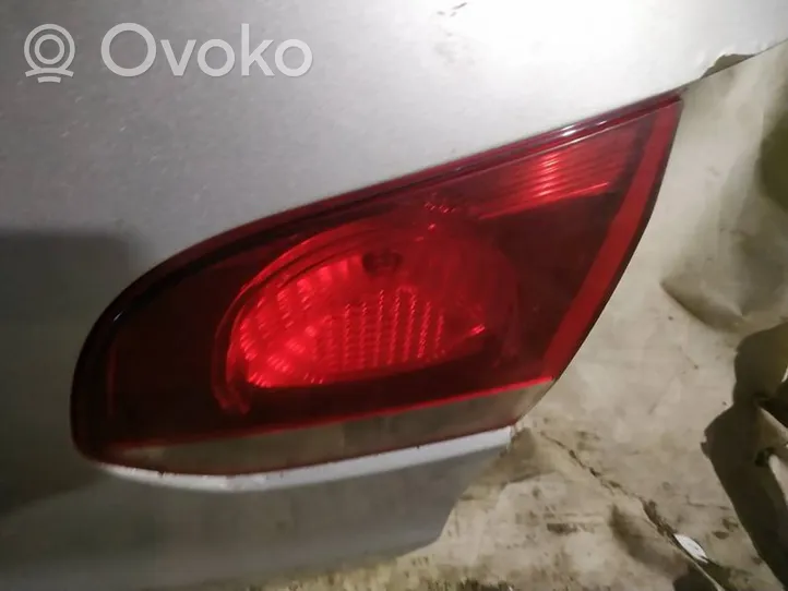 Volkswagen Golf VI Takaluukun takavalot 