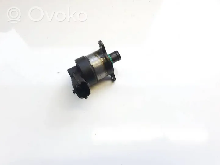 Opel Zafira B Capteur de pression de carburant 0928400680