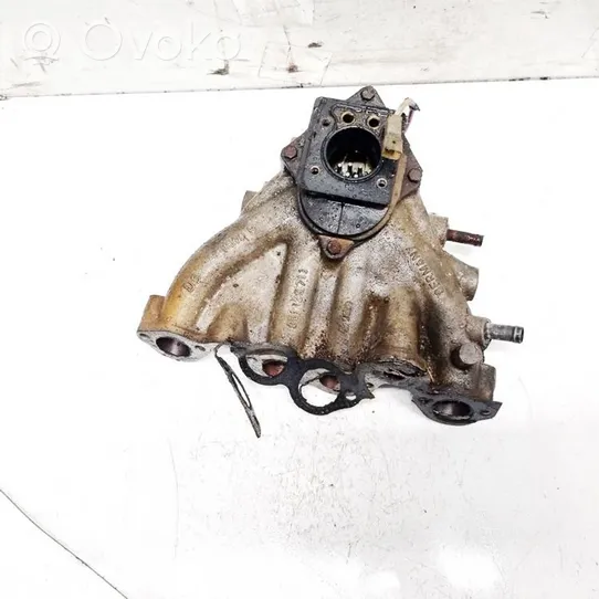 Audi 80 90 S2 B4 Intake manifold 051129713