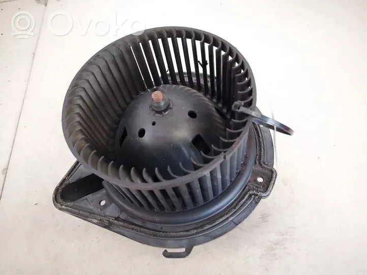 Volkswagen PASSAT B4 Mazā radiatora ventilators 357820021