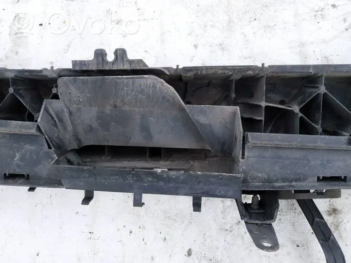 Renault Scenic II -  Grand scenic II Radiator support slam panel 