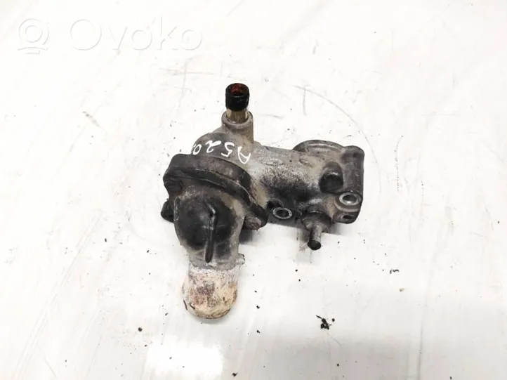 Ford Focus Tuyau de liquide de refroidissement moteur 