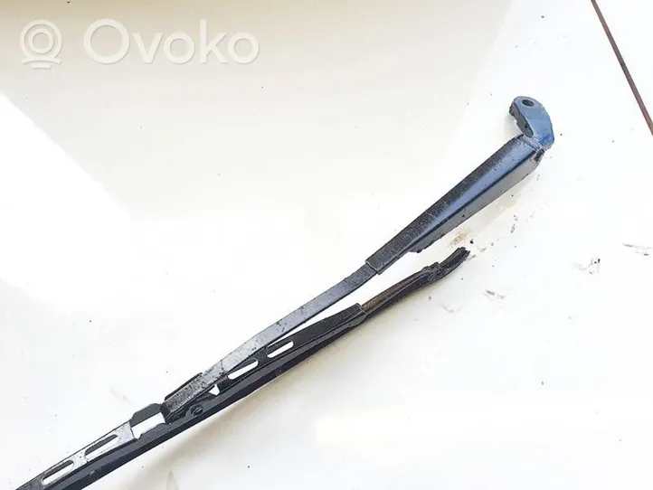 Volkswagen Golf III Rear wiper blade arm 1h6955706