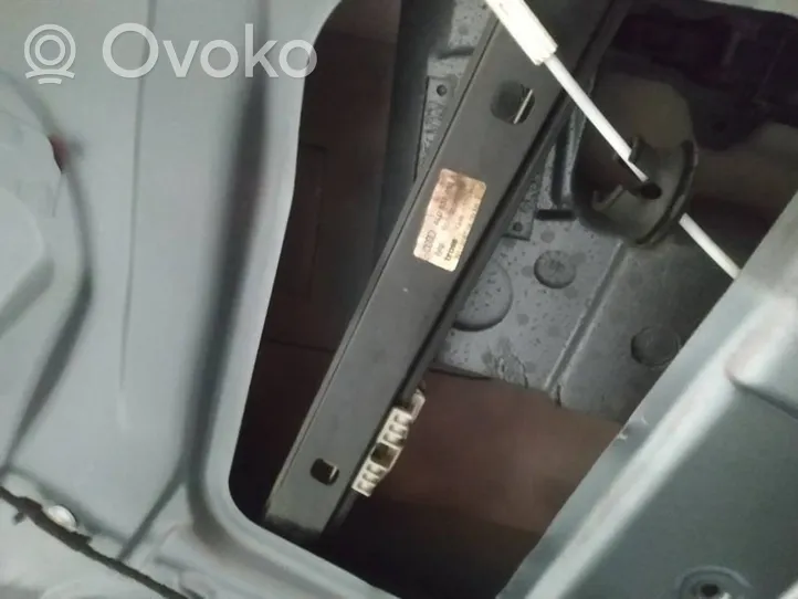 Audi Q7 4L Elektriskā loga pacelšanas mehānisma komplekts 4l0837462a