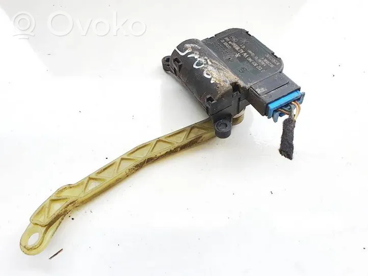 Seat Leon (1P) Air flap motor/actuator 0132801340