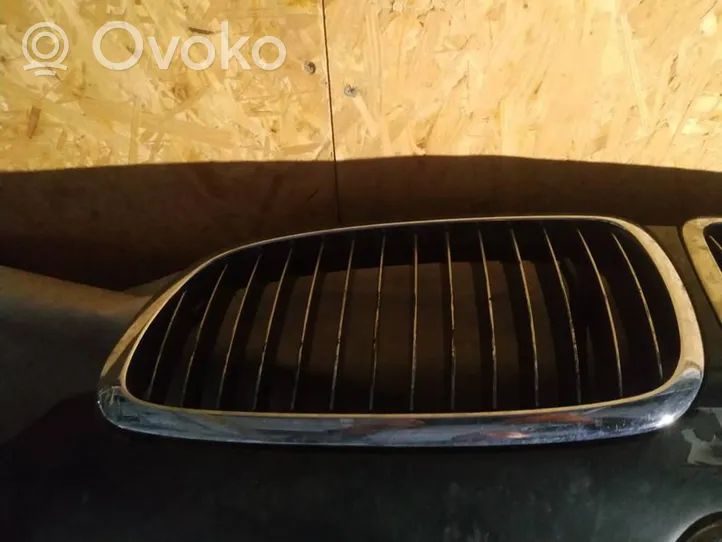 BMW 7 E65 E66 Grille de calandre avant left