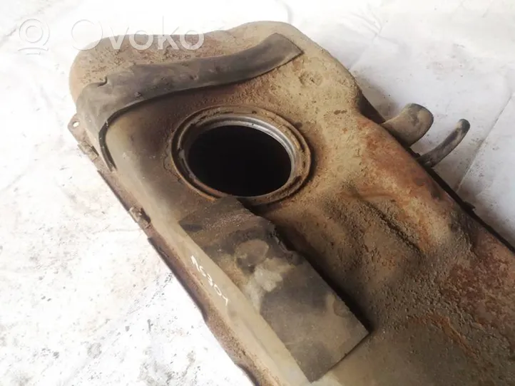 Opel Corsa B Serbatoio del carburante 