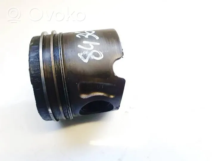 Opel Corsa D Piston 12r2114