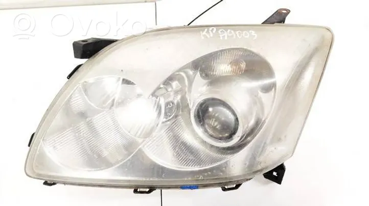 Toyota Avensis T250 Lampa przednia XENON