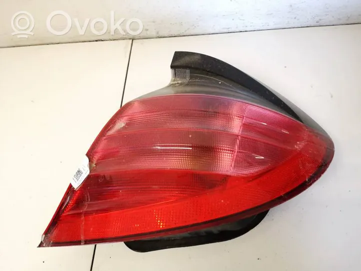 Mercedes-Benz C W203 Lampa tylna a2038200664